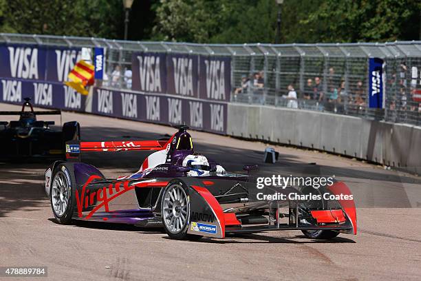 Sam Bird of Great Britain on his way to victory in the Formula E race at Battersea Park Track on June 28, 2015 in London, England.