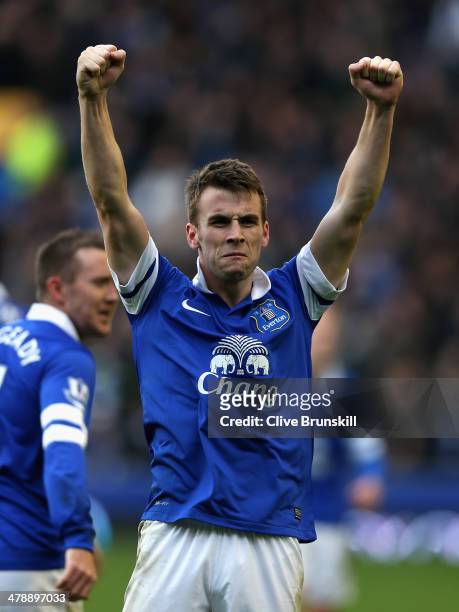 Seamus Coleman of Everton celebrates scoring the winning goal during the Barclays Premier League match between Everton and Cardiff City at Goodison...