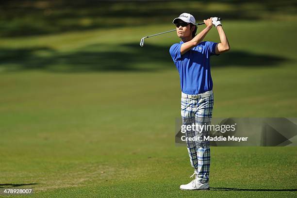 Kevin Na of South Korea plays a shot on the 5th fareway during the third round of the Valspar Championship at Innisbrook Resort and Golf Club on...