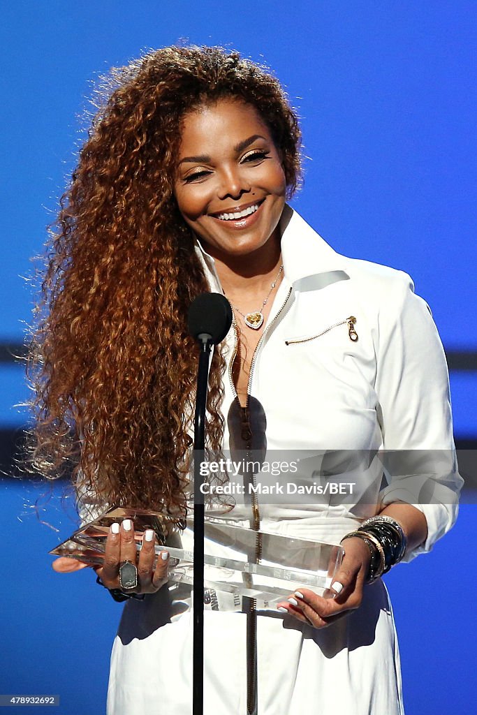 2015 BET Awards - Show