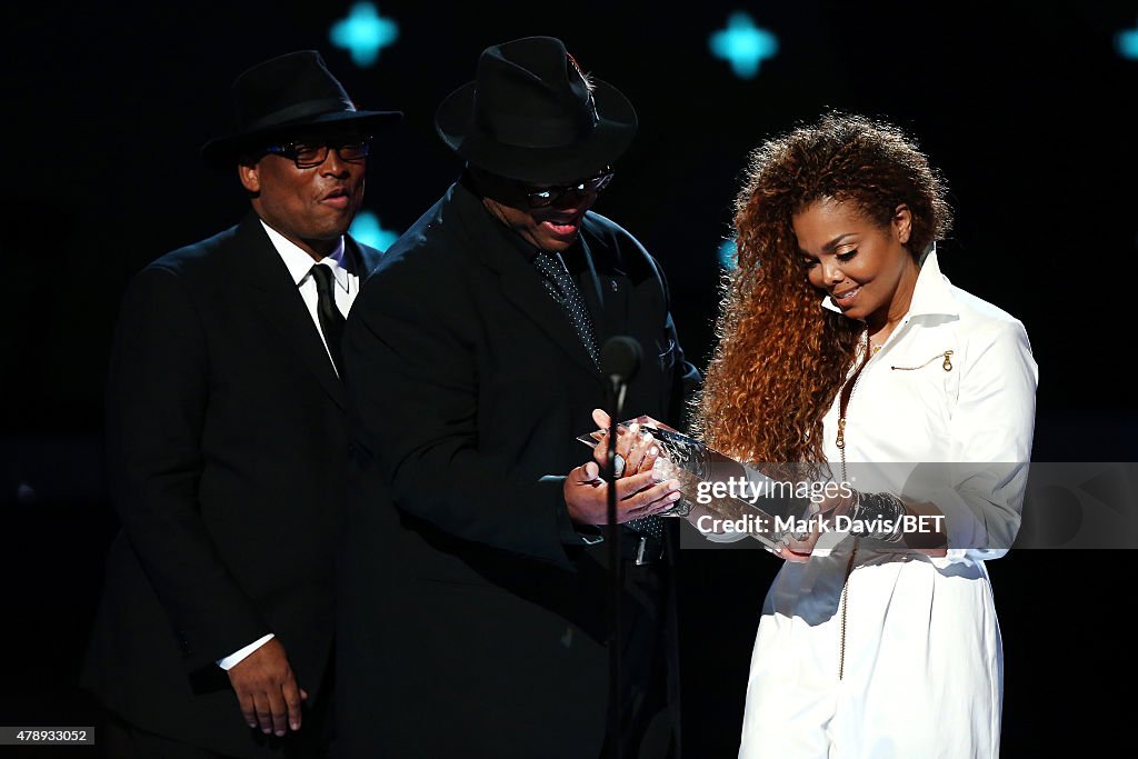 2015 BET Awards - Show