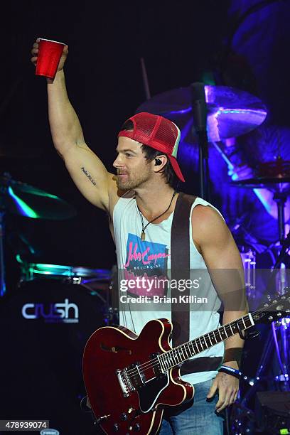 Singer Kip Moore performs at the Susquehanna Bank Center on June 28, 2015 in Camden, New Jersey.