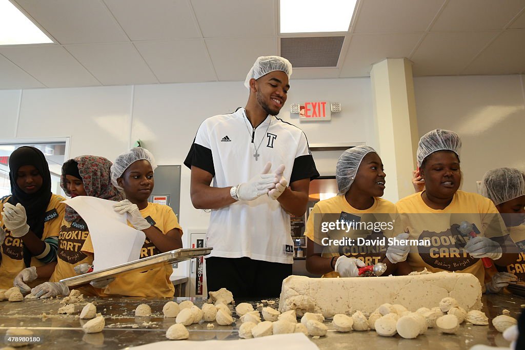 Karl-Anthony Towns of the Minnesota Timberwolves visits the Cookie Cart