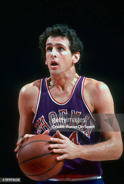 Paul Westphal of the Phoenix Suns sets to shoot a free throw against the Washington Bullets during an NBA basketball game circa 1979 at the Capital...