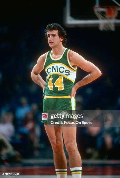 Paul Westphal of the Seattle Super Sonics looks on against the Washington Bullets during an NBA basketball game circa 1980 at the Capital Centre in...