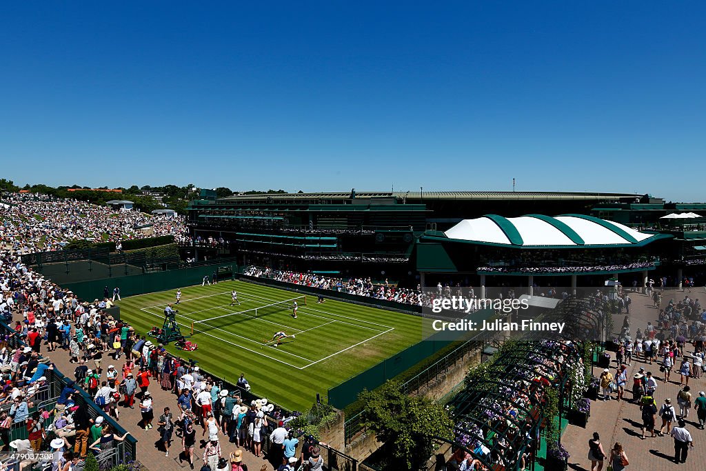 Day Two: The Championships - Wimbledon 2015