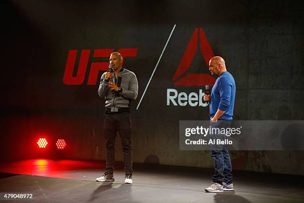 75 Ufc Reebok Kit Stock Photos, High-Res Pictures, and Images - Getty Images