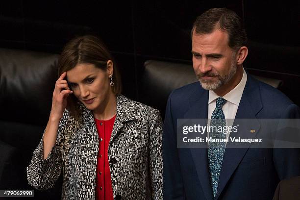 Queen Letizia and King Felipe VI of Spain , look on after a speech aimed to the members of Mexican Senate at Senate on June 30, 2015 in Mexico City,...