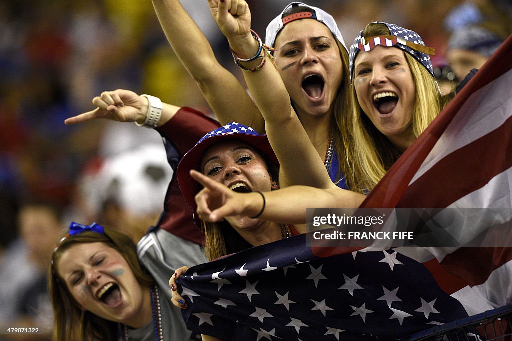FBL-WC-2015-WOMEN-MATCH49-USA-GER