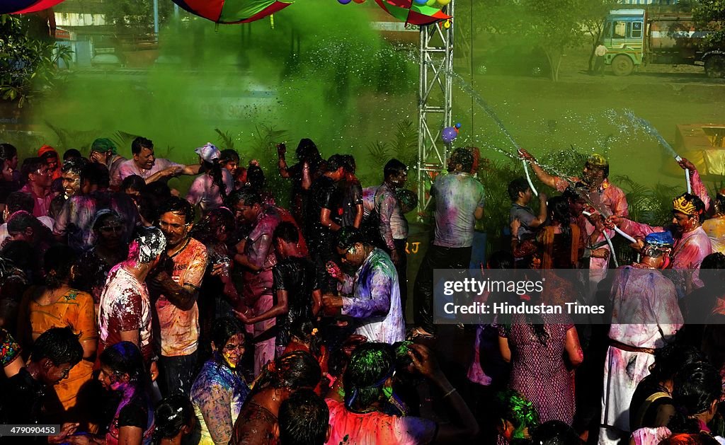 Holi - A Colorful Hindu Festival