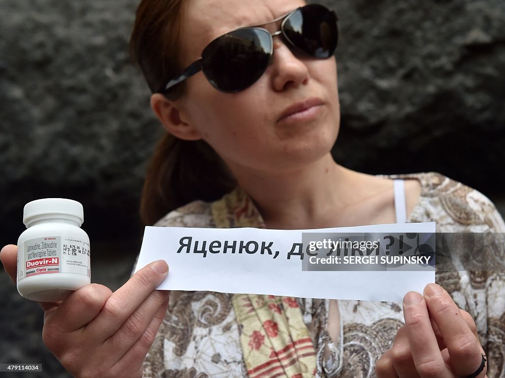 UKRAINE-HEALTH-HIV-PROTEST