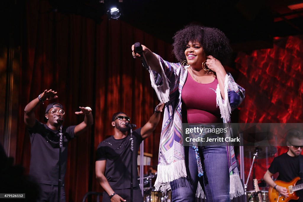 Jill Scott WOMAN Album Preview & Live Performance