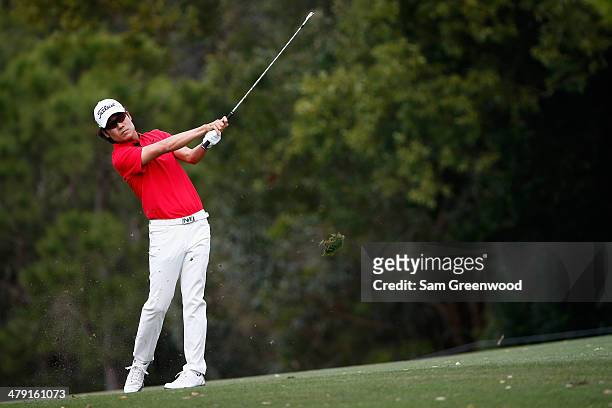 Kevin Na plays a shot on the 7th hole during the final round of the Valspar Championship at Innisbrook Resort and Golf Club on March 16, 2014 in Palm...