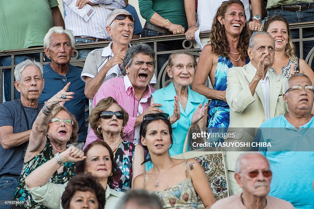 RACING-BRAZIL-RIO DE JANEIRO DERBY