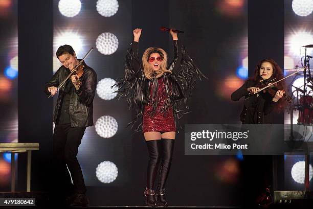 Shania Twain performs on stage at Nassau Veterans Memorial Coliseum on July 1, 2015 in Uniondale, New York.