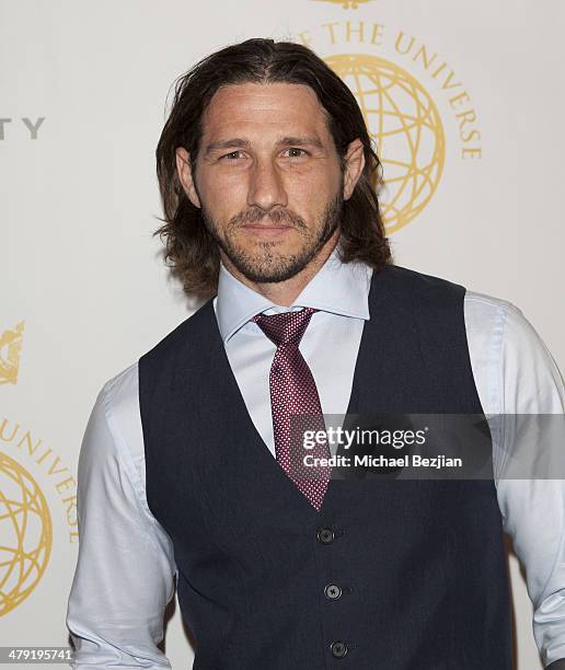 Wil Willis Photos and Premium High Res Pictures - Getty Images