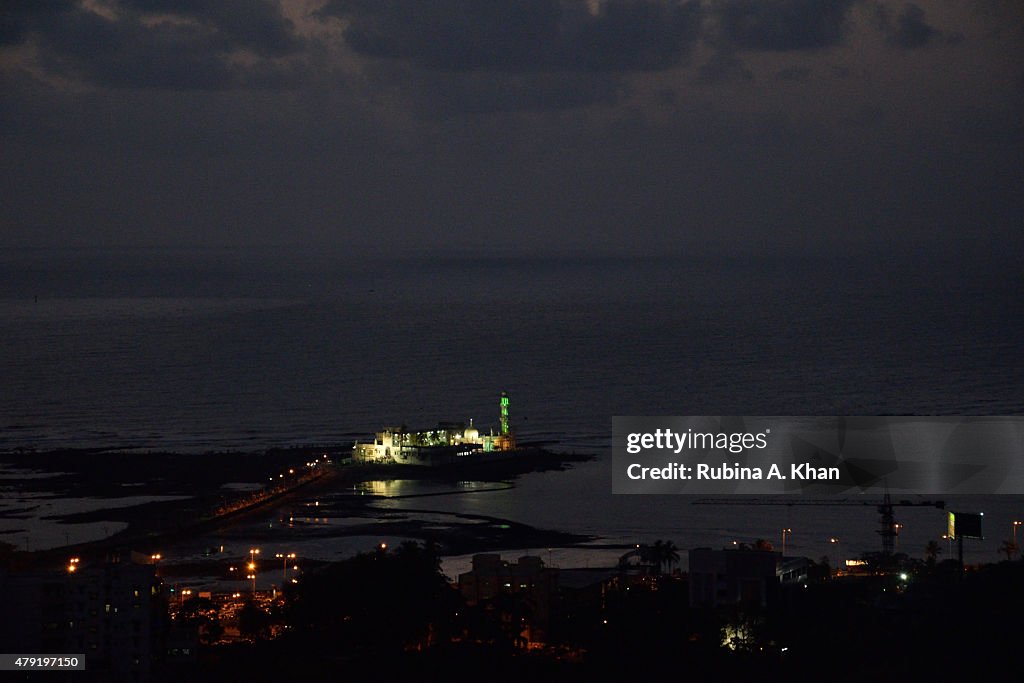 First Day of the Mumbai Monsoon at Haji Ali