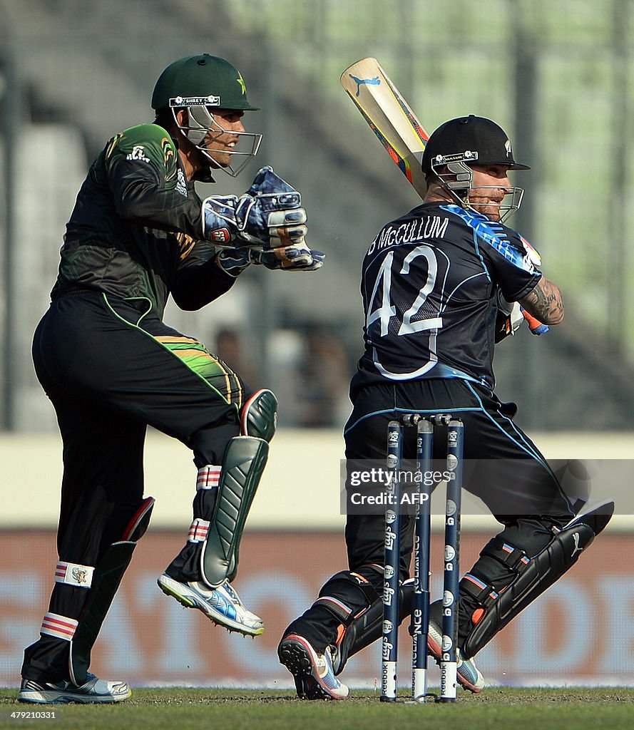 CRICKET-WORLD-ICCT20-NZL-PAK-WARMUP