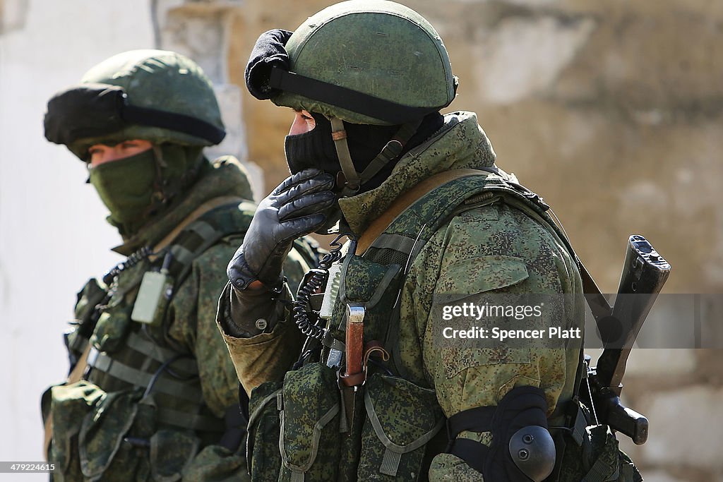 Crimean Parliament Seeks Formal Union With Russia