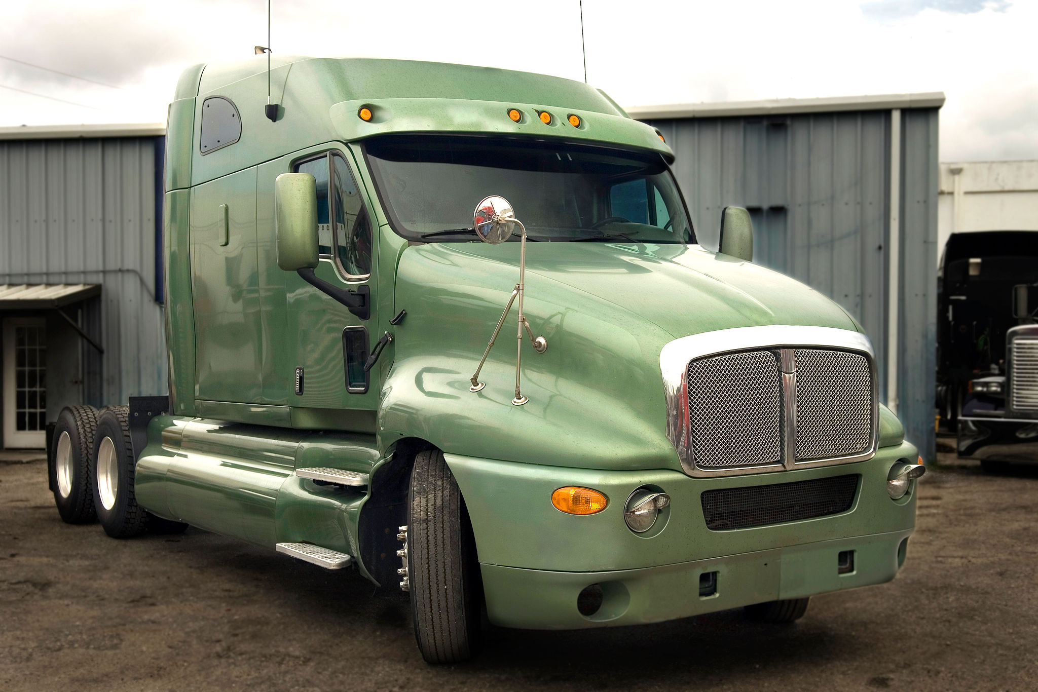 drayage truck