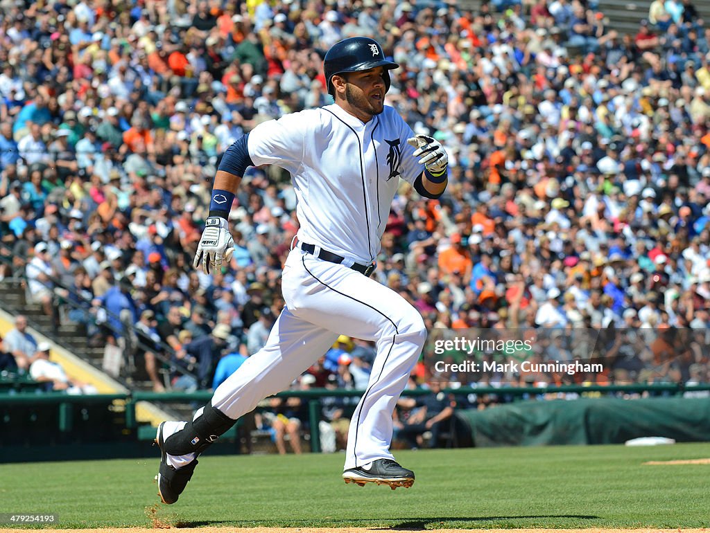 Miami Marlins v Detroit Tigers