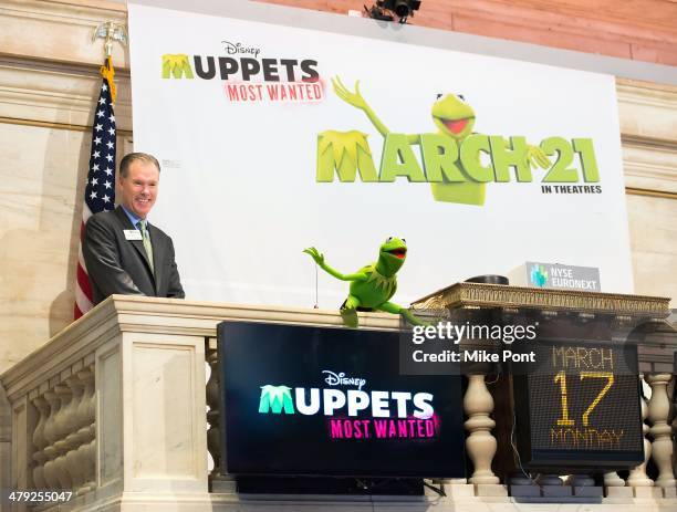 Bill R Merrell 67 John R Merrell Stock Photos, High-Res Pictures, and Images - Getty ...