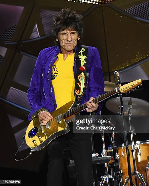 Ronnie Wood of The Rolling Stones performs at Carter Finley Stadium on July 1, 2015 in Raleigh, North Carolina.