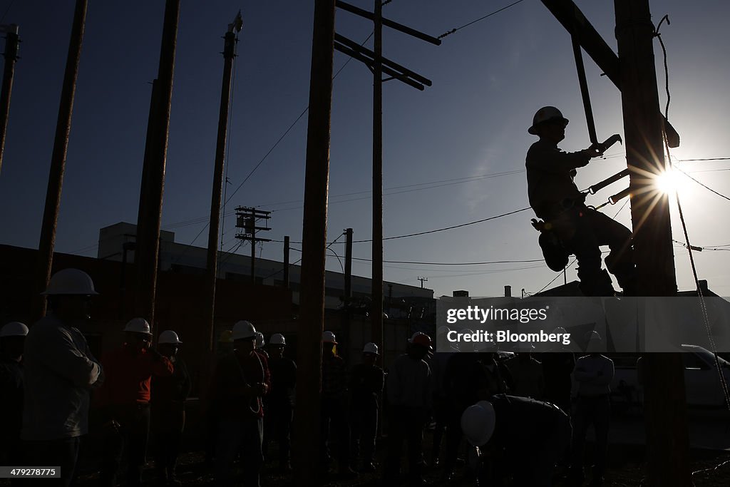 Electrical Lineman Training Cass at Los Angeles Trade-Technical College