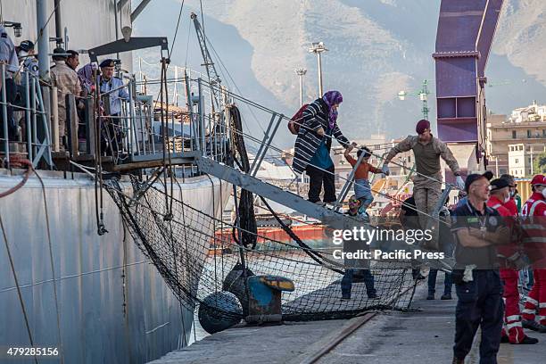 Total of 645 African migrants arrive in Palermo aboard the Belgian military boat 'Godetia' after a rescue mission in the Libyan sea. The rescued...