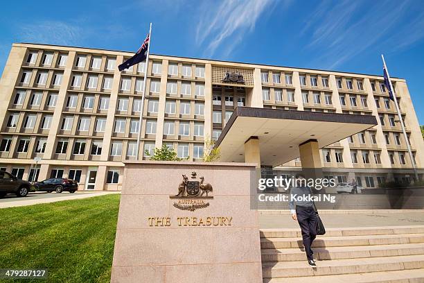 the treasury, australia - australian government stockfoto's en -beelden