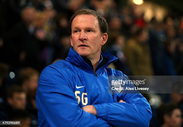 Simon Grayson the manager of Preston North End looks on during the Sky Bet League One match between Preston North End and Sheffield United at...