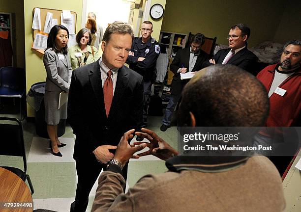 St/webb ref: raimondo207271 date: 04/15/09 location: richmond, va photographer: lois raimondo caption: Senator Jim Webb, visiting the The Healing...
