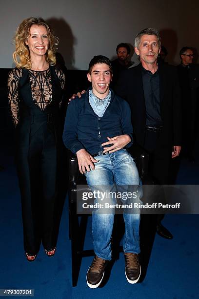 Alexandra Lamy, Fabien Heraud and Jacques Gamblin attend the 'De Toutes Nos Forces' Paris premiere at Gaumont Capucines on March 17, 2014 in Paris,...