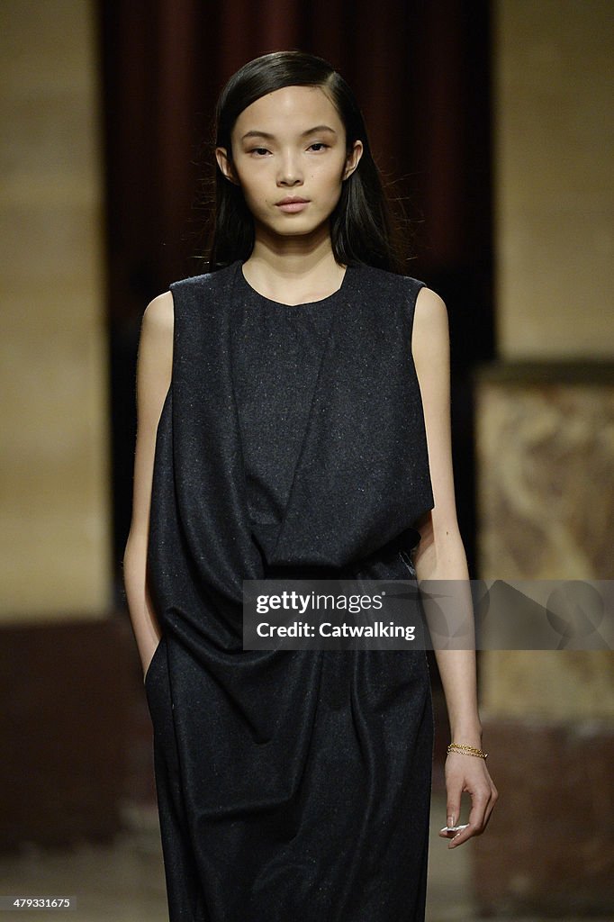 Hermes - Runway RTW - Fall 2014 - Paris Fashion Week