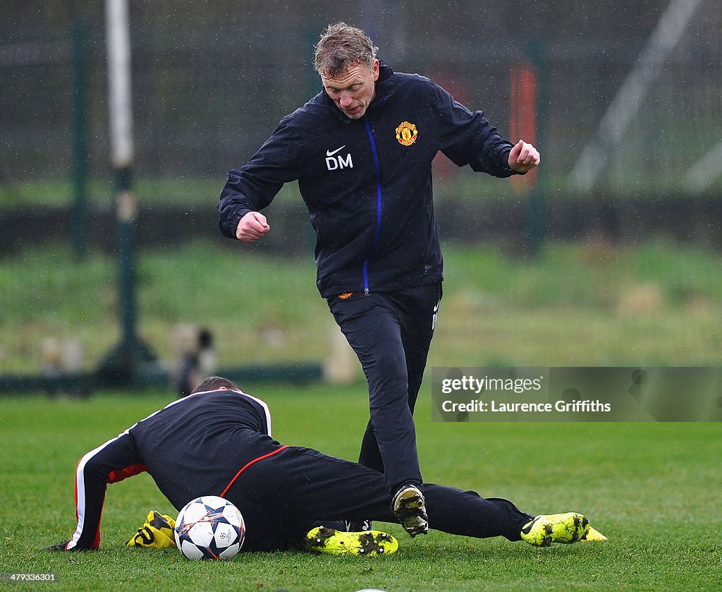 Manchester United Training Session and Press Conference