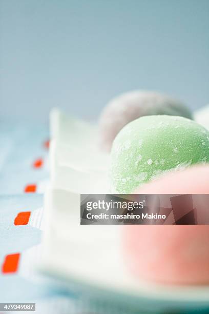 colorful daifuku, rice cakes - daifuku mochi stockfoto's en -beelden