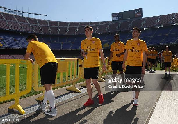 Hector Bellerin, Chuba Akpom and Jon Toral of Arsenal on a tour of the Camp Nou before the match between Barcelona U19 and Arsenal U19 in the UEFA...