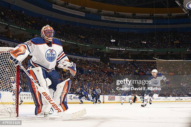 Edmonton Oilers goalie Richard Bachman in action vs St. Louis Blues at Scottrade Center. St. Louis, MO 3/13/2014 CREDIT: David E. Klutho