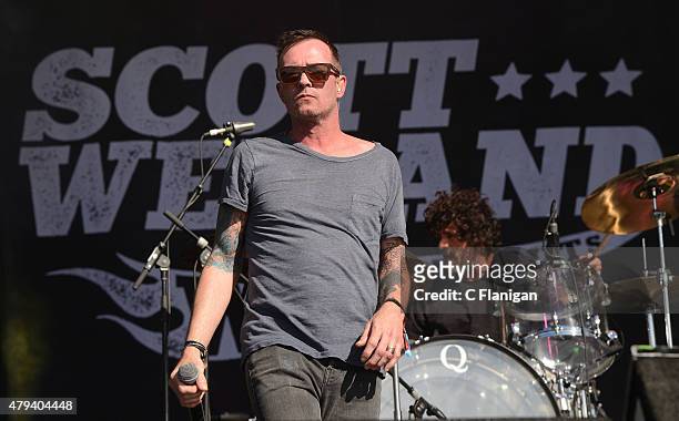 Scott Weiland and the Wildabouts perform at Bottle Rock festival at Napa Valley Expo on May 30, 2015 in Napa, California.