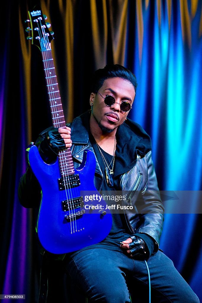 Kesington Kross Power 99 Studio Session