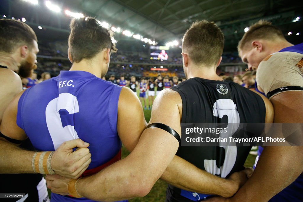 AFL Rd 14 - Western Bulldogs v Carlton