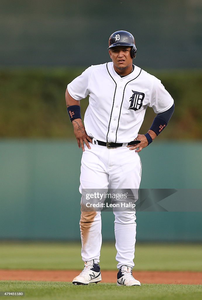 Toronto Blue Jays v Detroit Tigers