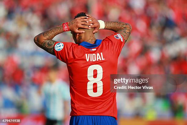 Arturo Vidal of Chile laments after missing a chance at goal during the 2015 Copa America Chile Final match between Chile and Argentina at Nacional...