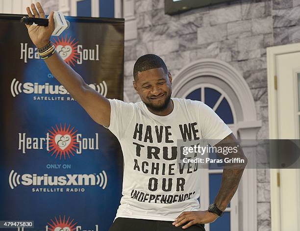 Recording artist Usher Raymond attends the 2015 Essence Music Festival on July 4, 2015 at Ernest N. Morial Convention Center in New Orleans,...