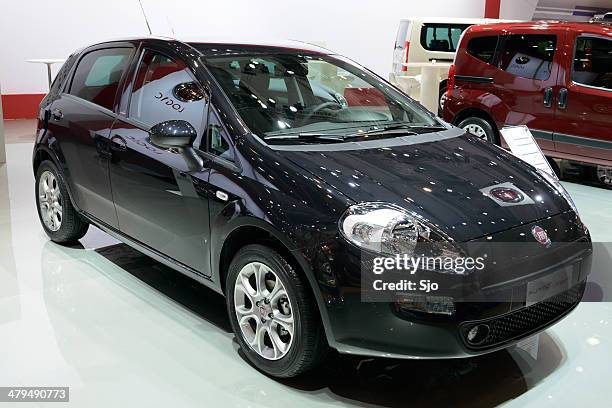 fiat grande punto - fiat punto stock pictures, royalty-free photos & images