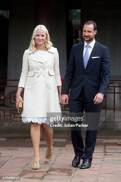 Crown Prince Haakon and Crown Princess Mette-Marit of Norway during day 1 of an official visit to Vietnam, visit The Temple of Literature, on March...