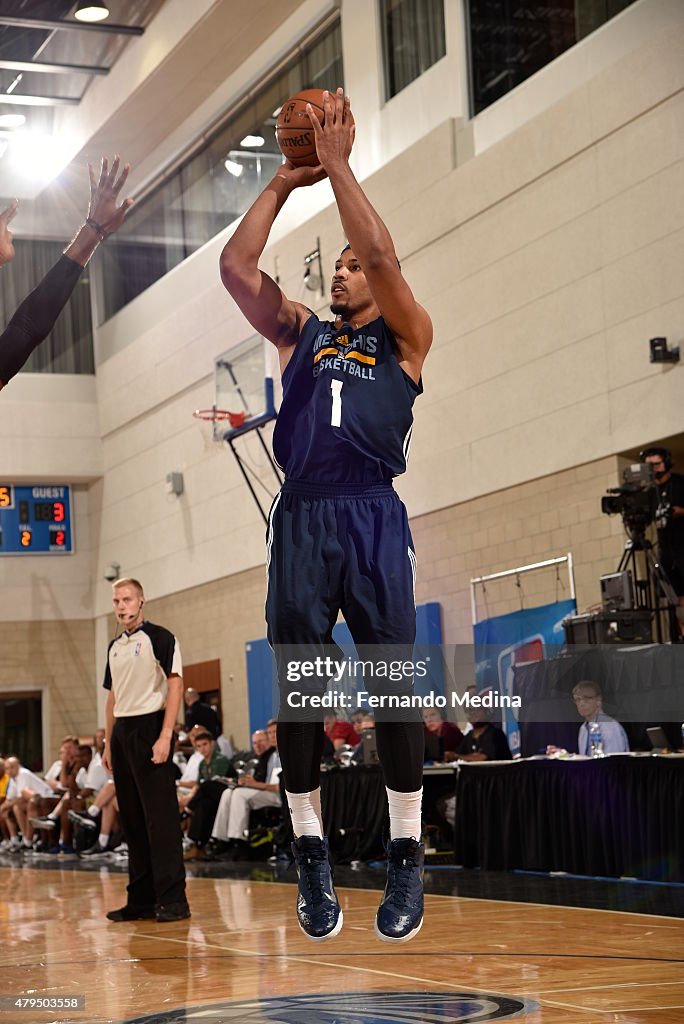 Memphis Grizzlies v Brooklyn Nets