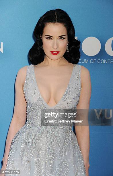 Burlesque dancer/model Dita Von Teese arrives at the 2015 MOCA Gala presented by Louis Vuitton at The Geffen Contemporary at MOCA on May 30, 2015 in...