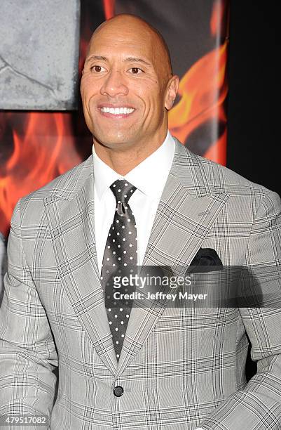 Actor Dwayne "The Rock" Johnson arrives at the 'San Andreas' - Los Angeles Premiere at TCL Chinese Theatre IMAX on May 26, 2015 in Hollywood,...