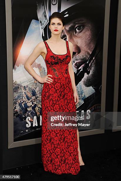 Actress Alexandra Daddario arrives at the 'San Andreas' - Los Angeles Premiere at TCL Chinese Theatre IMAX on May 26, 2015 in Hollywood, California.